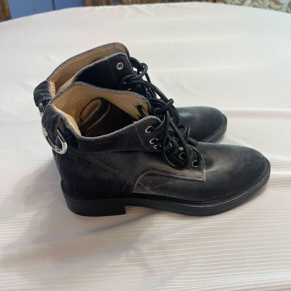 Dolce Vita Womens Lace Up Bardot Combat Boots Charcoal Velvet Size 8 - Picture 4 of 9